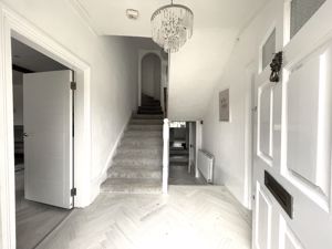 Photo 2- click for photo gallery